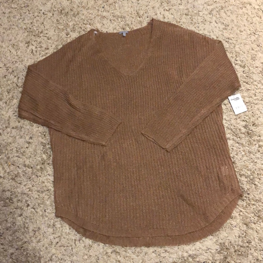 V neck sweater